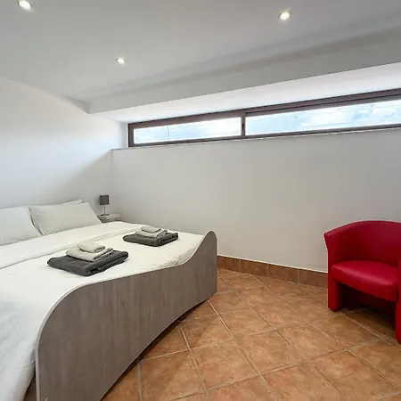 Daire A Casa Di Laura Katanya